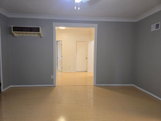 Building Photo - 12911 Gravelly Lake Dr SW