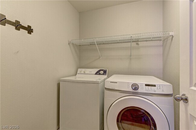 Building Photo - 1052 Coronado Peak Ave