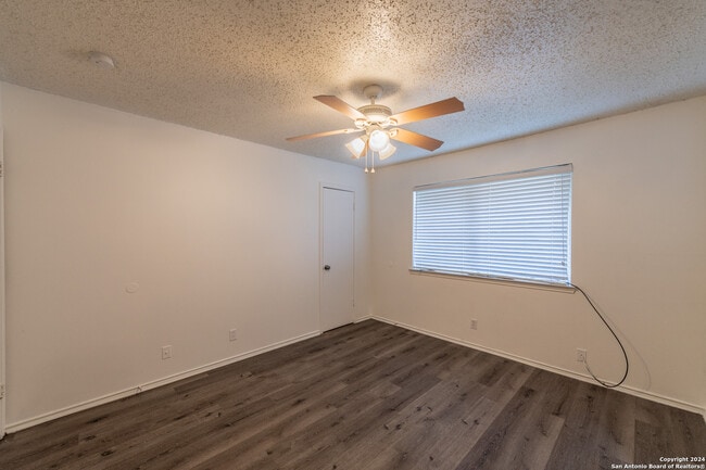 Building Photo - 7006 Silver Canyon