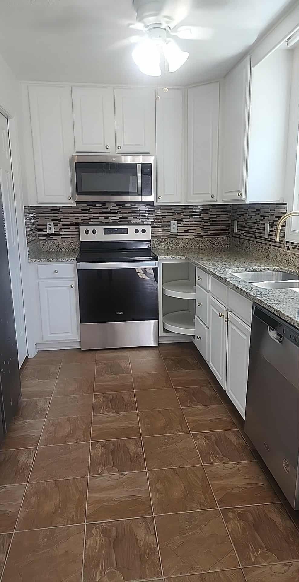 New Granite Countertop - 837 Shackleton Rd
