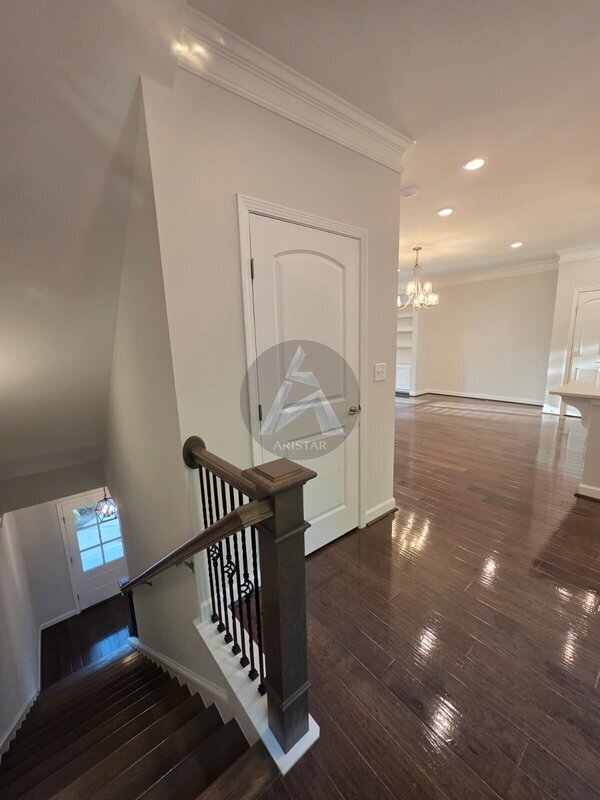 Building Photo - 2892 Boone Dr