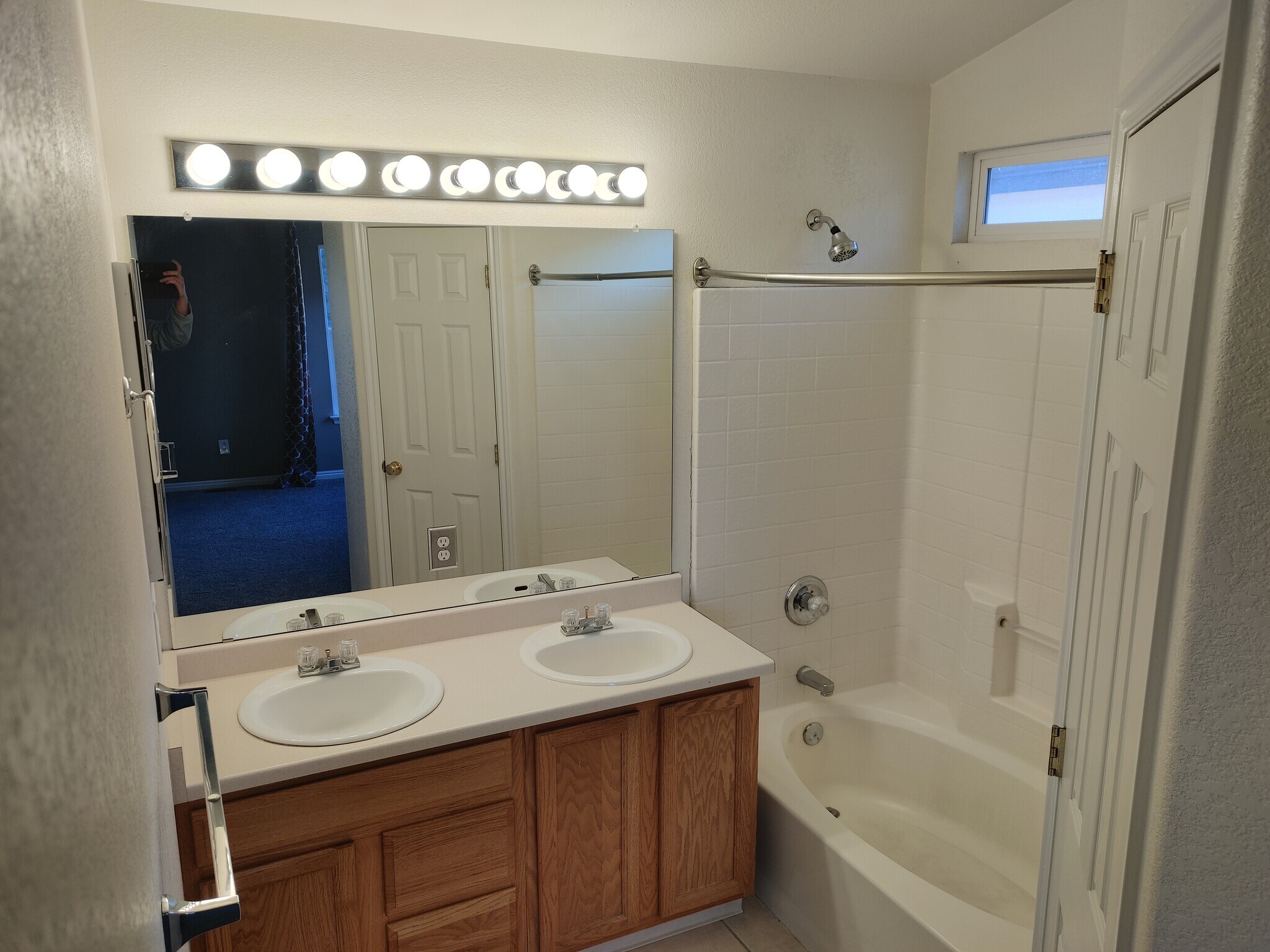 Building Photo - 9485 E Kansas Pl