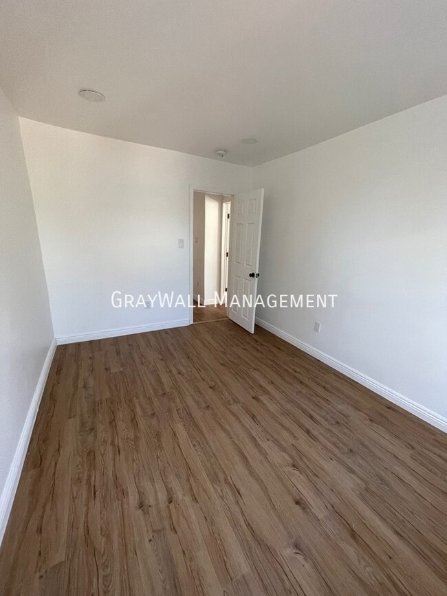 Building Photo - 89 Ridley Ave