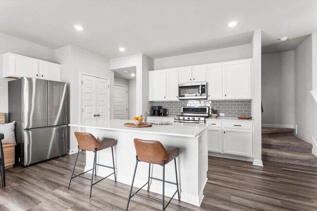 Building Photo - 8001 Mellencamp Dr