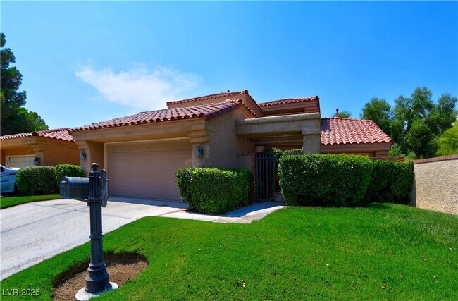 Building Photo - 4911 Mission Bay Dr