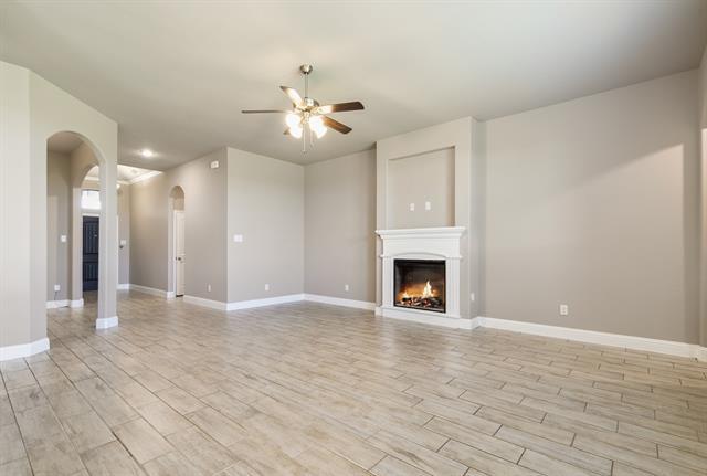 Building Photo - 410 Oleander Dr