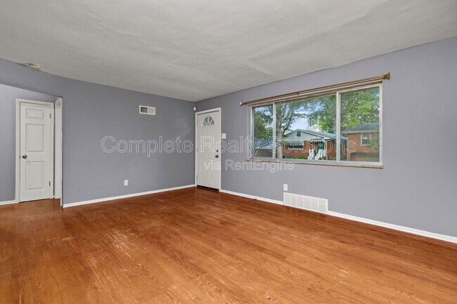 Building Photo - 4115 Ammann Ln