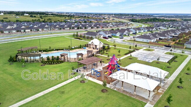 Building Photo - 10212 Regal Bend Ln