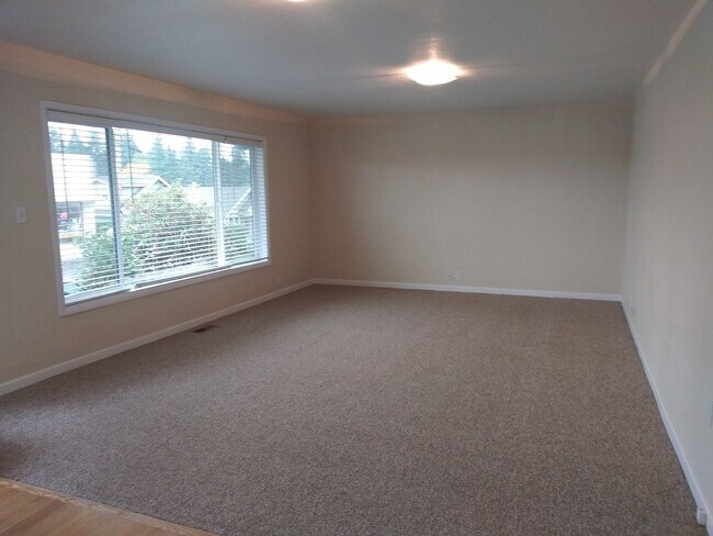 Building Photo - #57-SW Troy