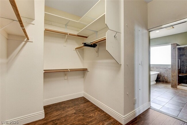 Building Photo - 408 Silver Prairie Ct