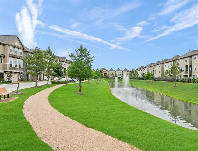 Building Photo - 10828 Brittmoore Oaks Pl