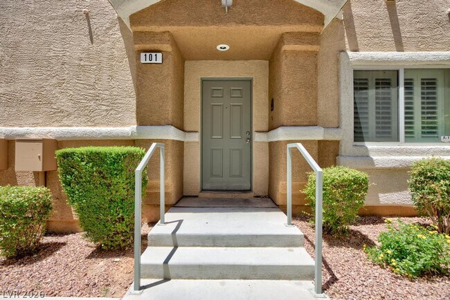 Building Photo - 8800 Horizon Wind Ave