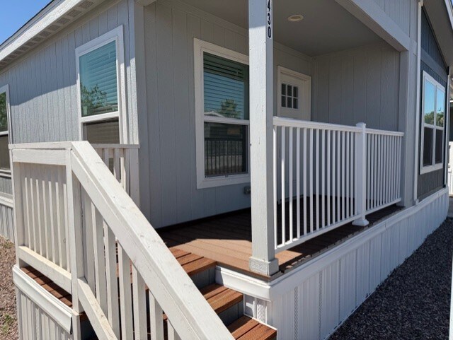 Building Photo - 2060 N Center St