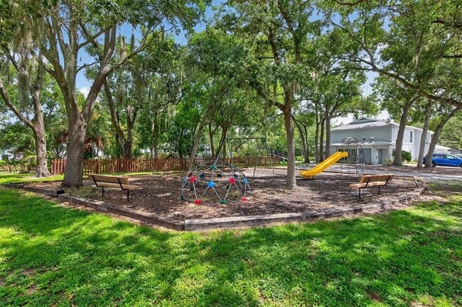 Building Photo - 4110 Waterside Island Ct