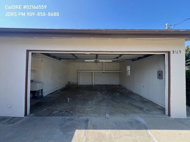 Building Photo - Rosemead 2 Bedroom Home with 2 Car Garage