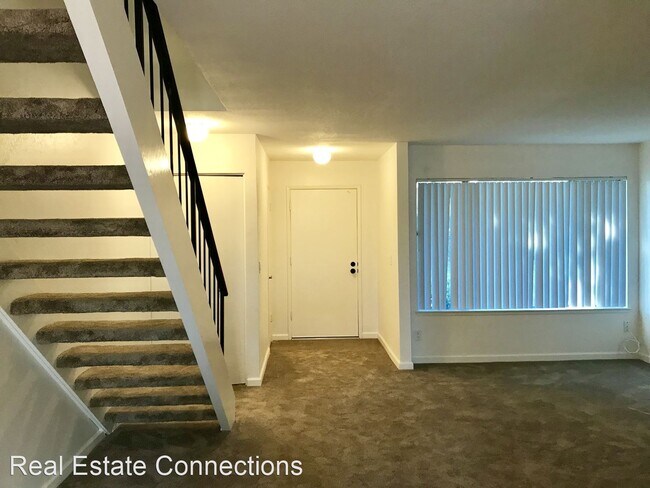Building Photo - 2 br, 1.5 bath House - 666 Picasso Terrace