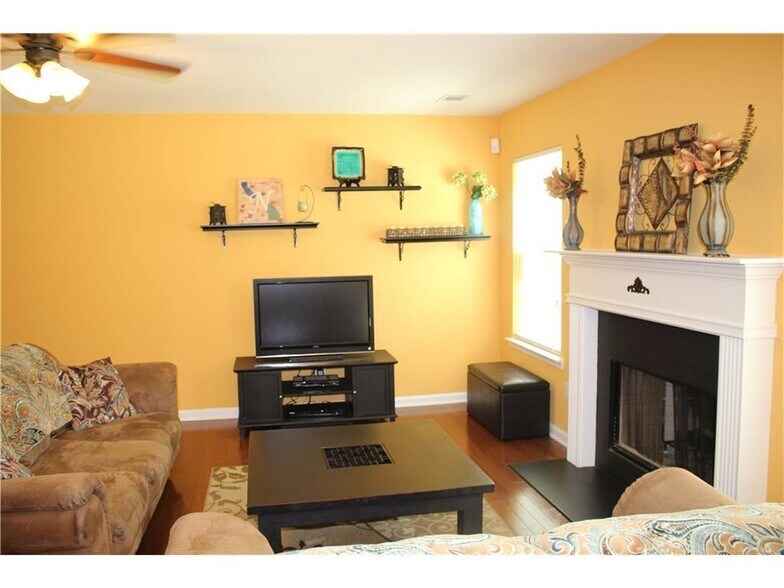 Building Photo - 2795 Belleglade Pointe