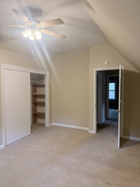 Building Photo - Spacious Cape in Woodlake Available Immediately