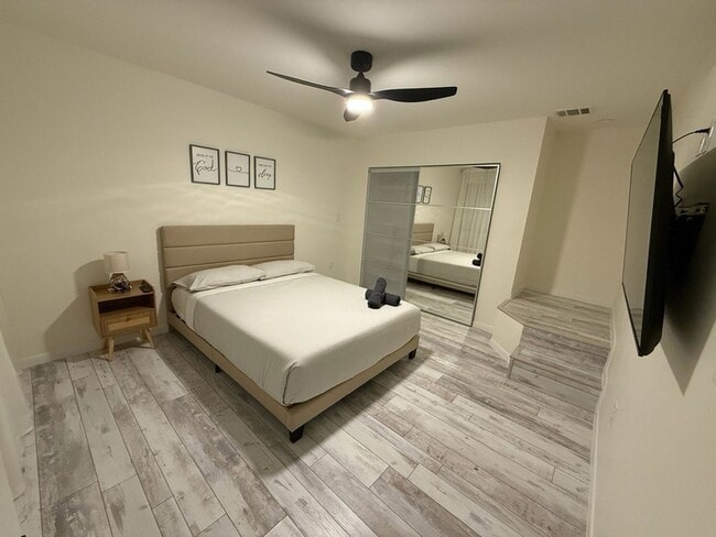 Building Photo - 5912 Harvest Hill Rd