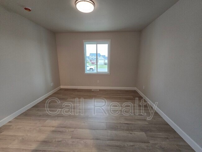 Building Photo - 8119 N Austin Rd