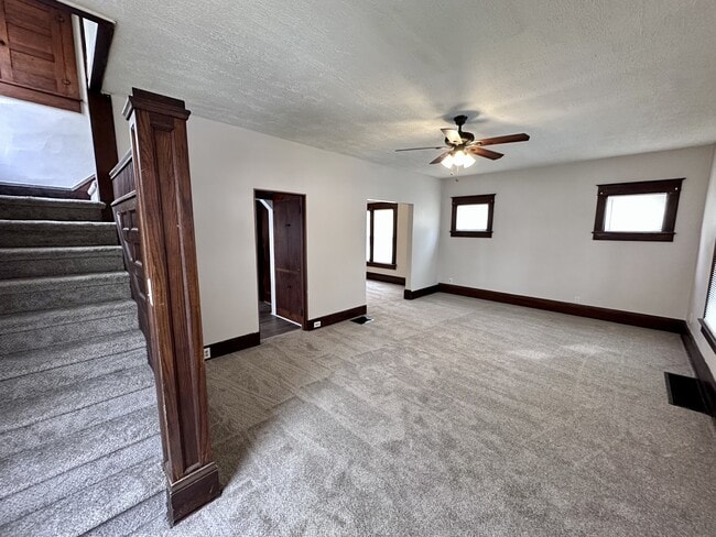 Building Photo - 2172 12th St SW