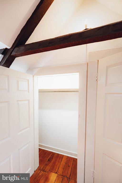 Building Photo - 407 N Washington St