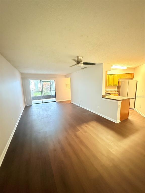 Building Photo - 3883 Atrium Dr