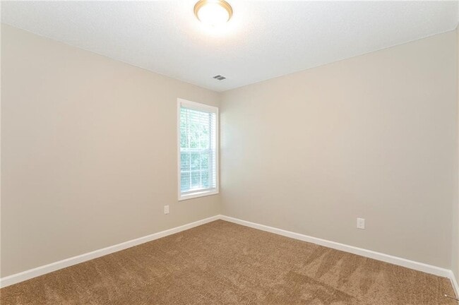 Building Photo - 6961 Mahonia Pl