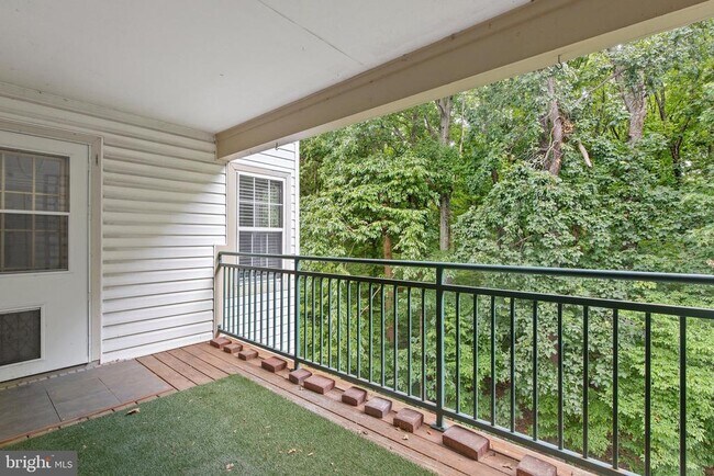 Building Photo - 15605 Everglade Ln