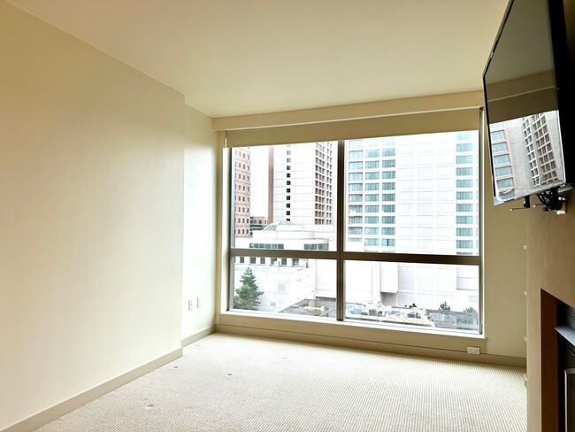 Building Photo - 1Bd/1Ba Seattle Condo