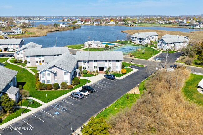 Building Photo - 50 Valentine St