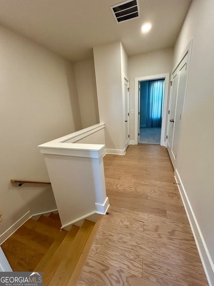 Building Photo - 2540 Mountain Ash Ln