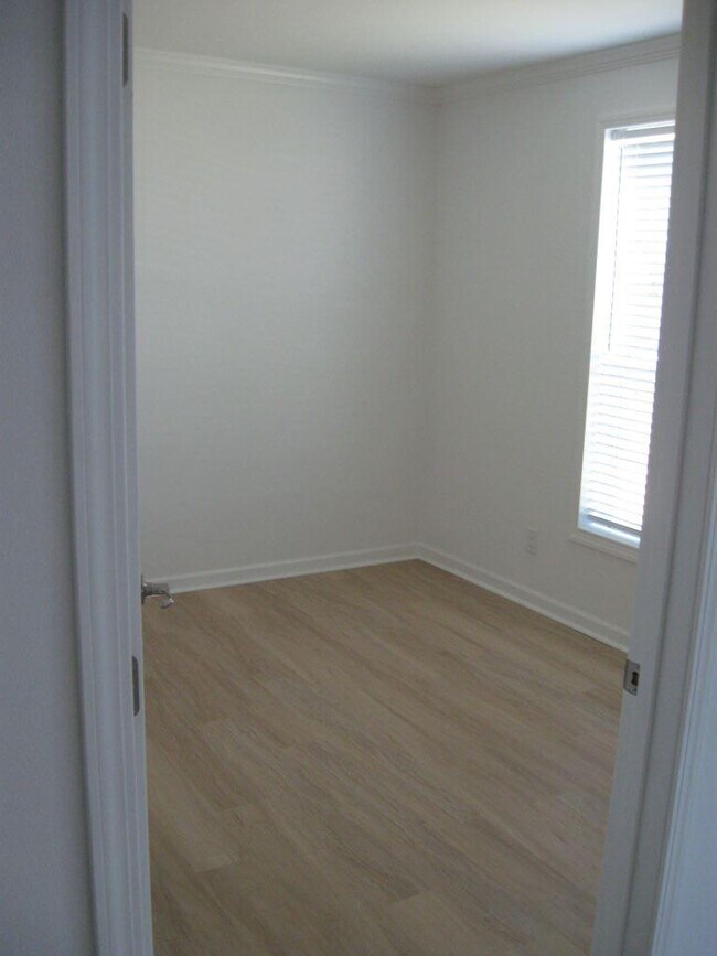 Building Photo - 43 Orange Blossom St