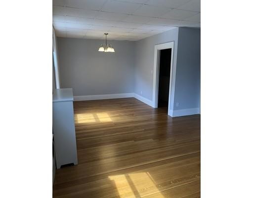 Building Photo - 452 Highland Ave
