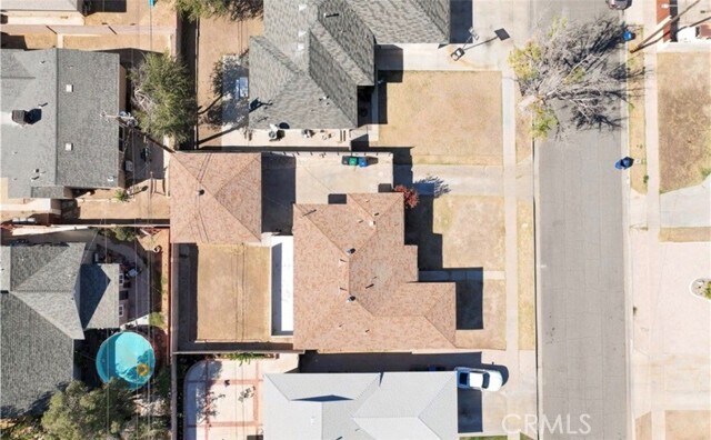 Building Photo - 1326 W Ave H10