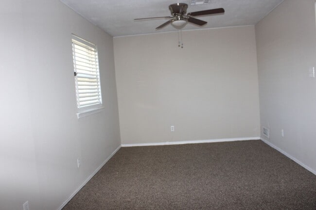 Building Photo - 313 SW 72nd St