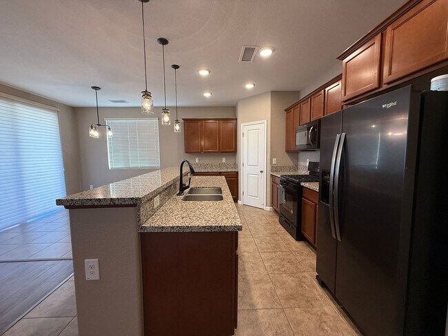 Building Photo - Beautiful Home in Sparks, NV- Single story