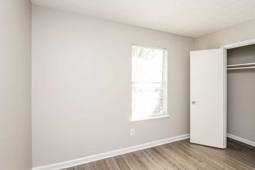 Building Photo - 2764 Wildflower Ln SW