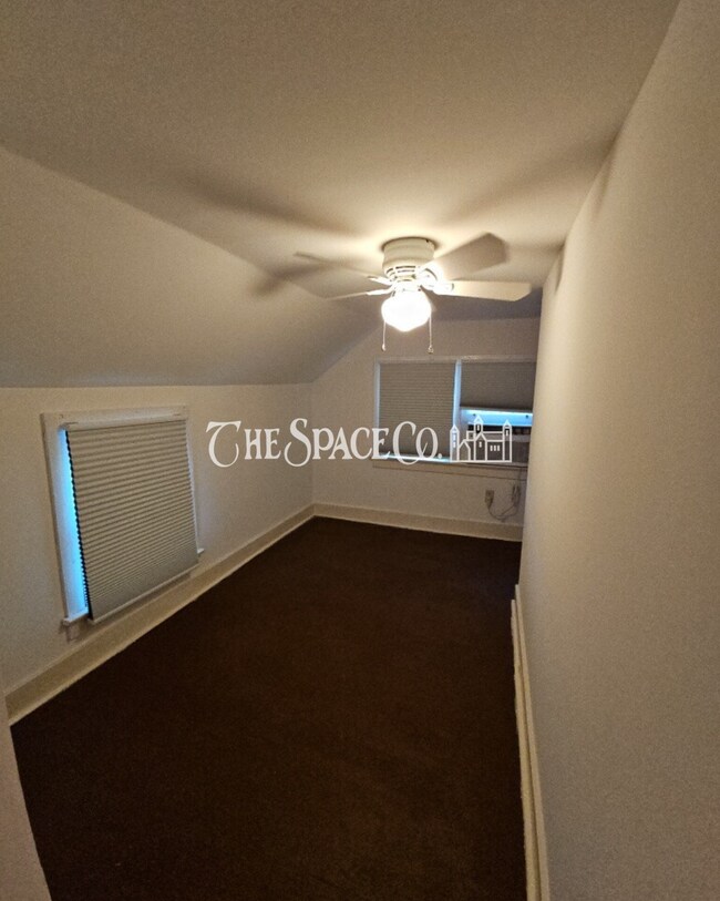 Building Photo - Charming 1BR in the Heart of Charleston — 46½ Vanderhorst Street Unit A