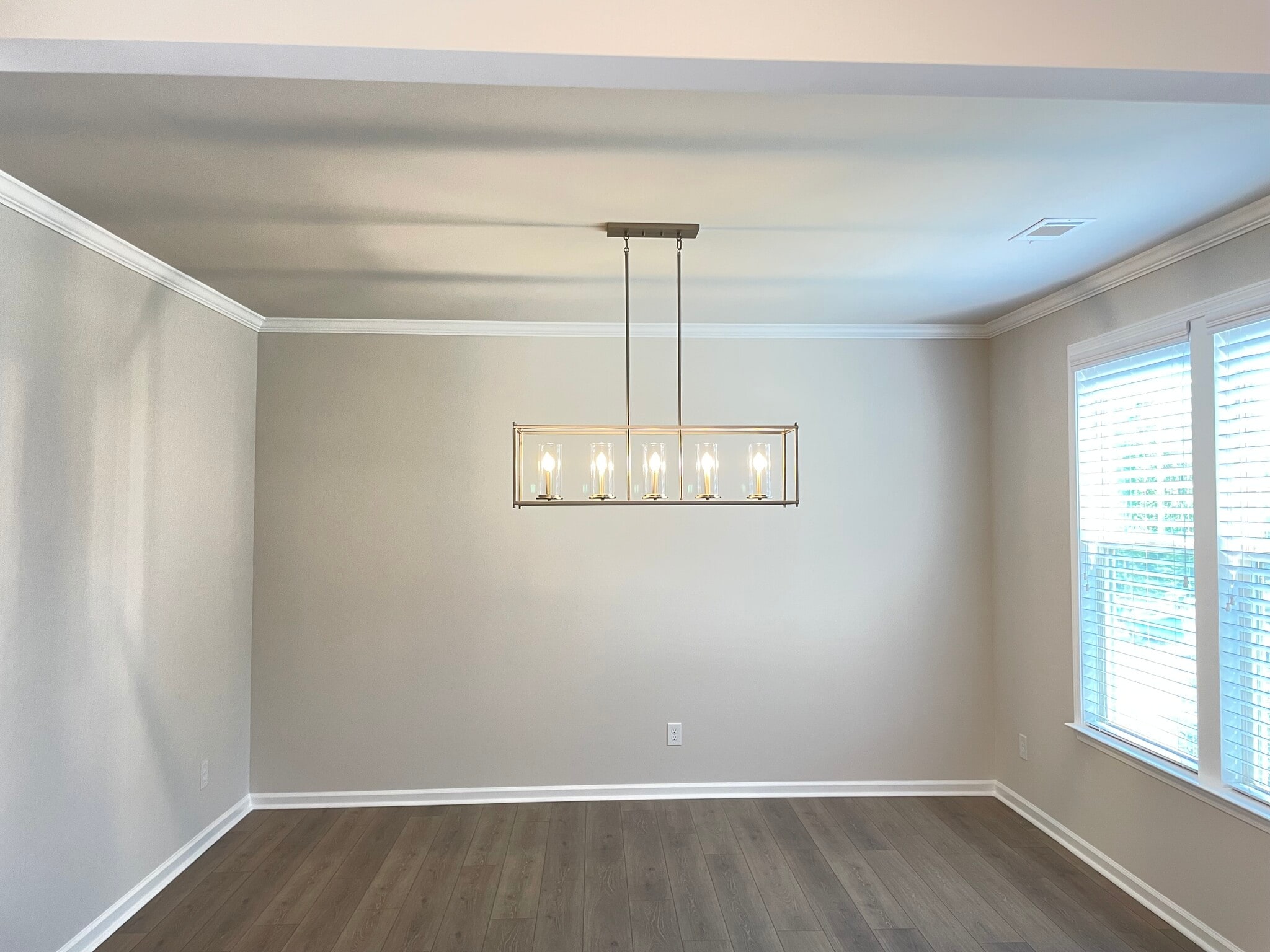 Building Photo - 5975 Stargazer Way