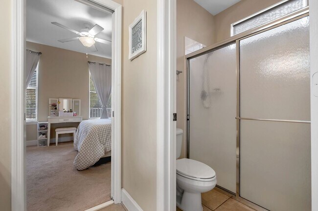 Building Photo - Southwood Home With Large Yard