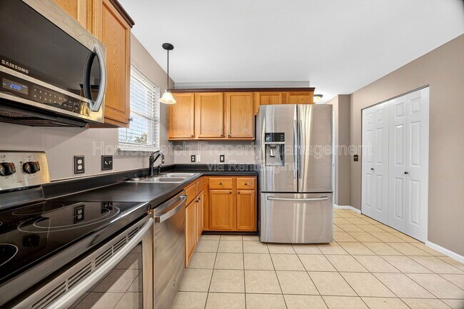 Building Photo - 820 Whisper Creek Ct