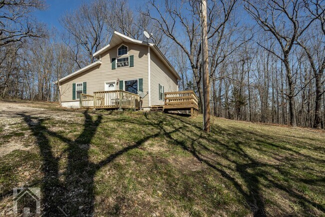 Building Photo - 21470 State Hwy Y