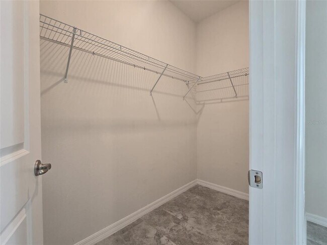 Building Photo - 546 Imperial Pl