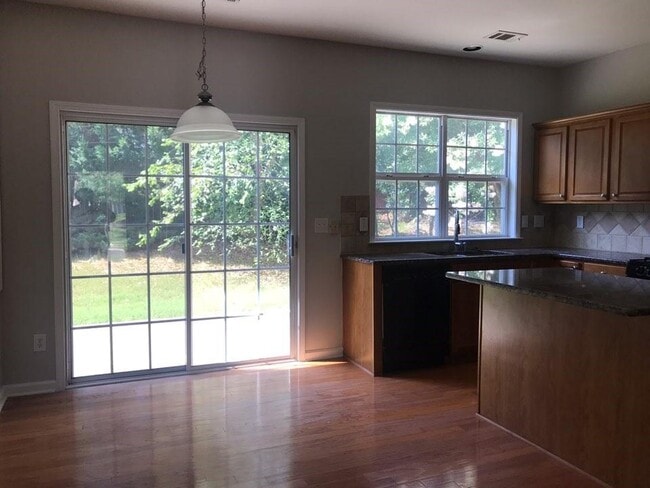 Building Photo - 8930 Ruel Ln