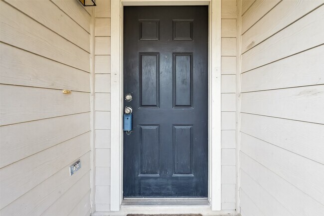 Building Photo - 854 Darbydale Crossing Ln