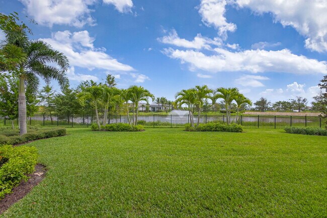 Building Photo - 10904 Stellar Cir