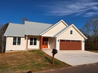 Building Photo - One level home! One year old!