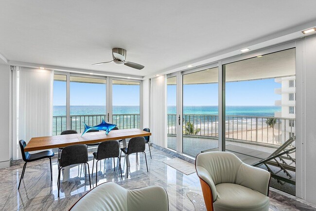 Building Photo - 3211 S Ocean Blvd