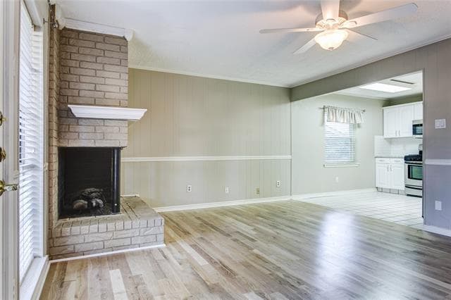 Building Photo - 439 Beverly Dr